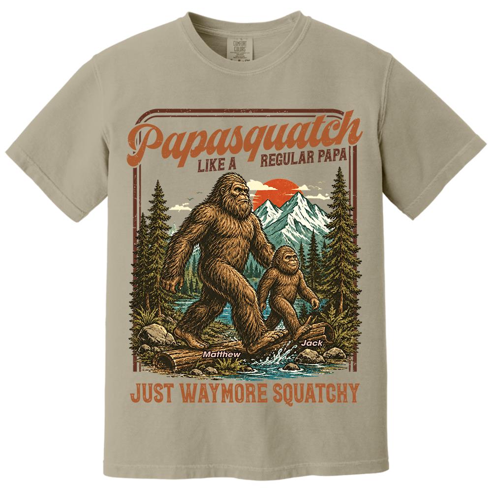 Personalized Papasquatch, Like A Grandpa, Just Way More Squatchy T-Shirt Father Day Gifts for Dad Funny Papa Tshirt Cool Daddy Bigfoot Vintage Retro Shirt for Men Hv01