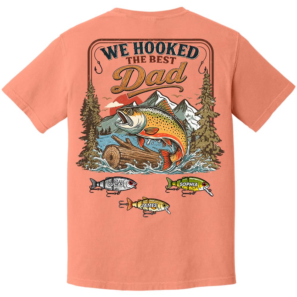 Personalized We Hooked The Best Dad T-Shirt – Personalized Fishing Grandpa Shirt Hv01