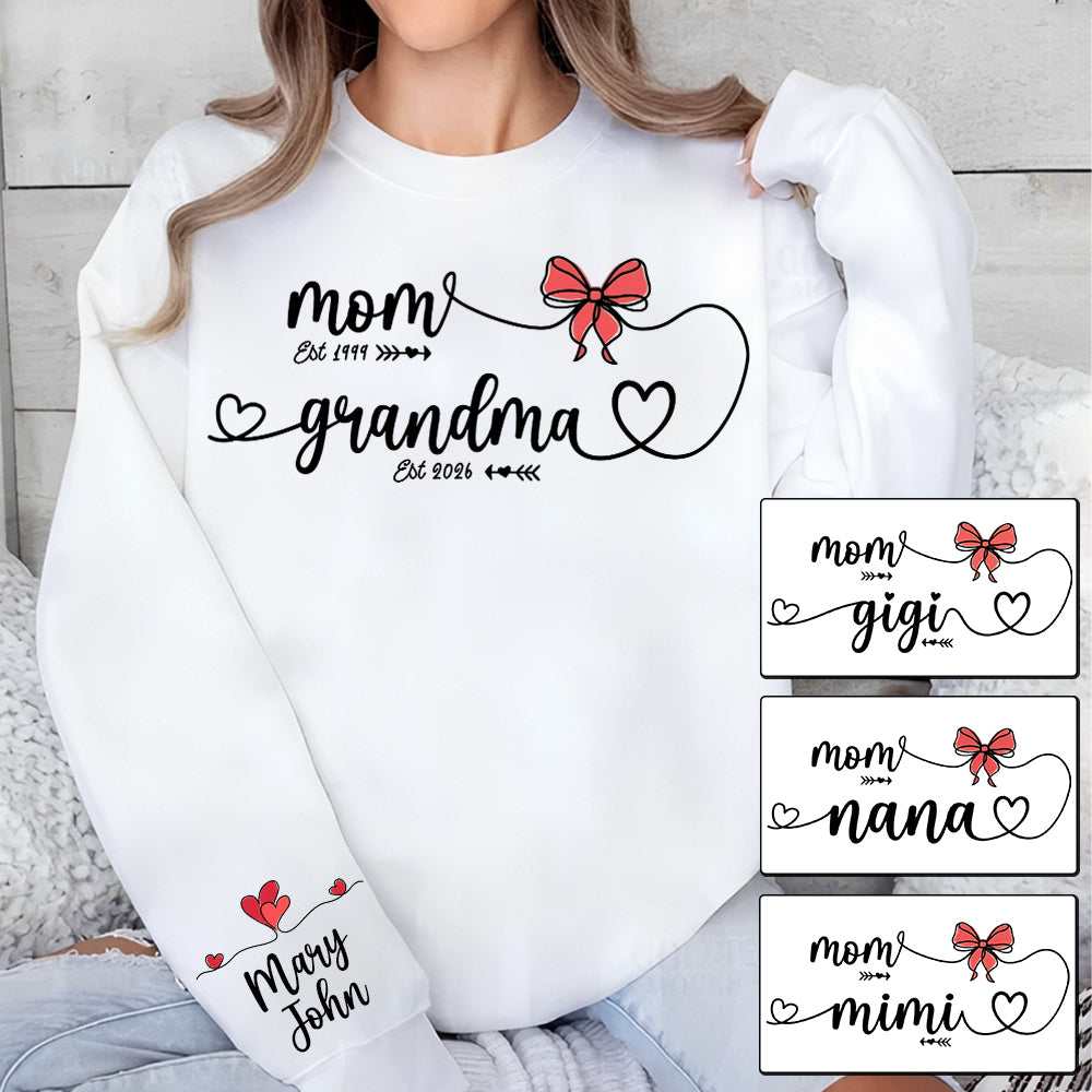 Personalized Mom Grandma Sweatshirt with Hearts – Meaningful Gift for Mom, Grandma Birthday or Mother’s Day Li29