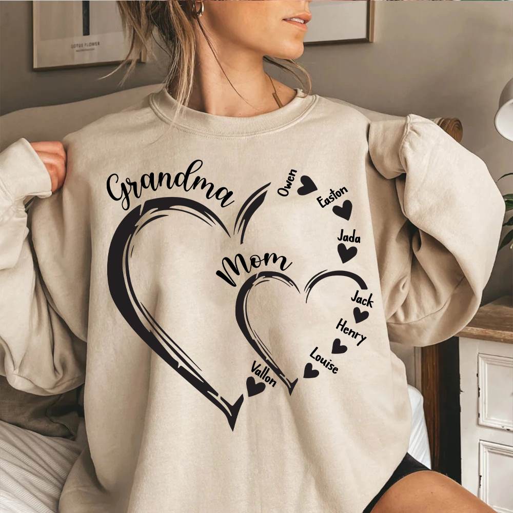 Custom Grandma Mom Heart Shirt, Personalized Nana Shirt, Mimi Shirt - Best Gifts For Mother's Day